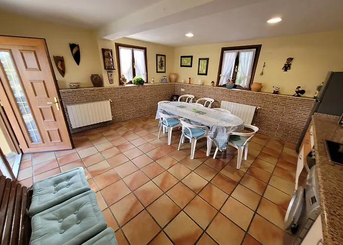 Espectacular Casa En Liano * Bofetan